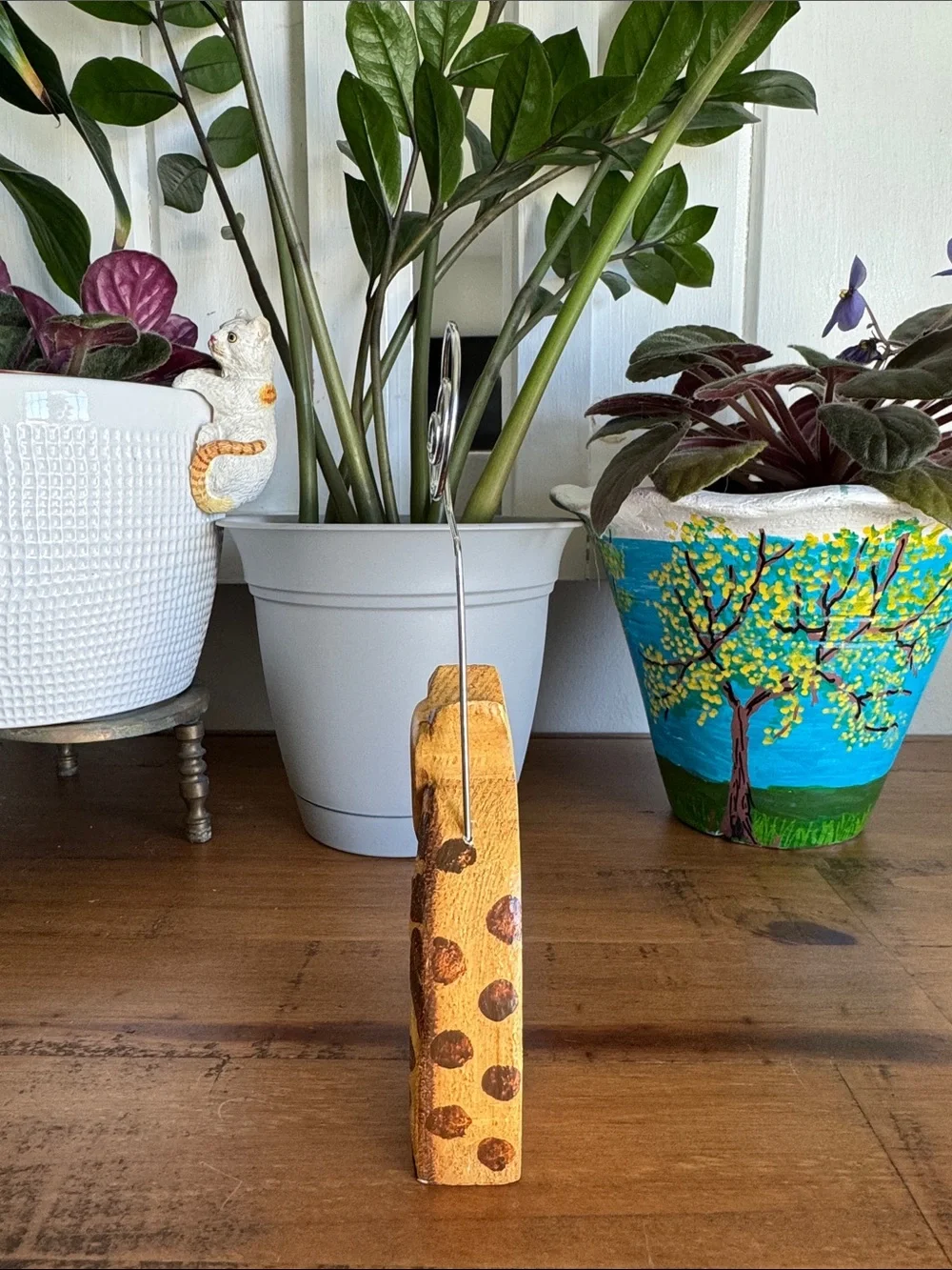 Handcrafted Yellow Giraffe Photo/Note Holder - Unknown Brand